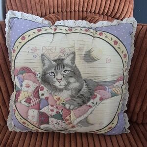 Vintage Hand Crafted Tabby Cat Quilted Toss Cushion Pillow